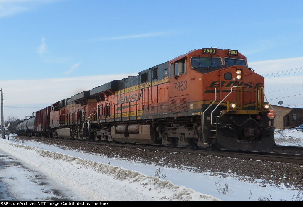 BNSF 7863 East